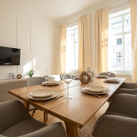 Vibrant 107 M2 Flat In The City Center Vienna Esterno foto